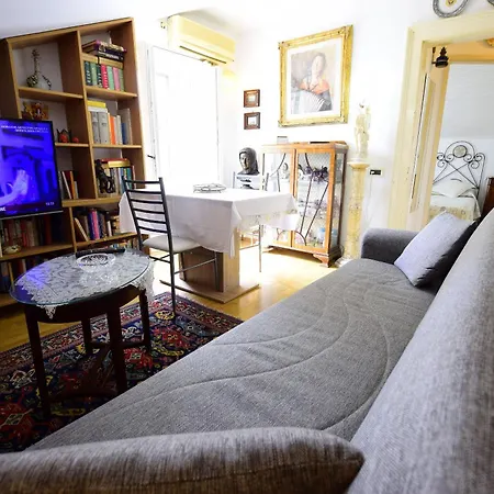 Apartment Volosko For Two Opatija