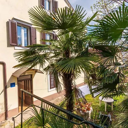 Apartment Volosko For Two