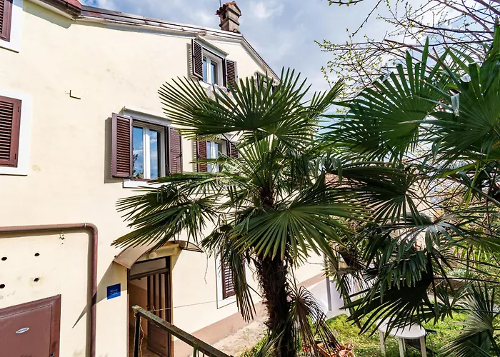 Apartment Volosko For Two